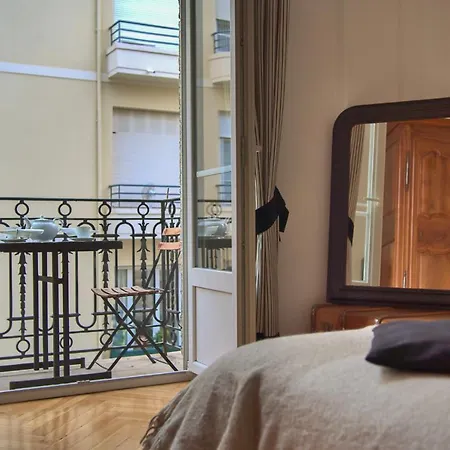 Rossini 2 - A Spacious One Bedroom In Central Daire *